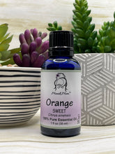 Load image into Gallery viewer, Orange Essential Oil
