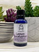 Load image into Gallery viewer, Lemon Eucalyptus Essential Oil
